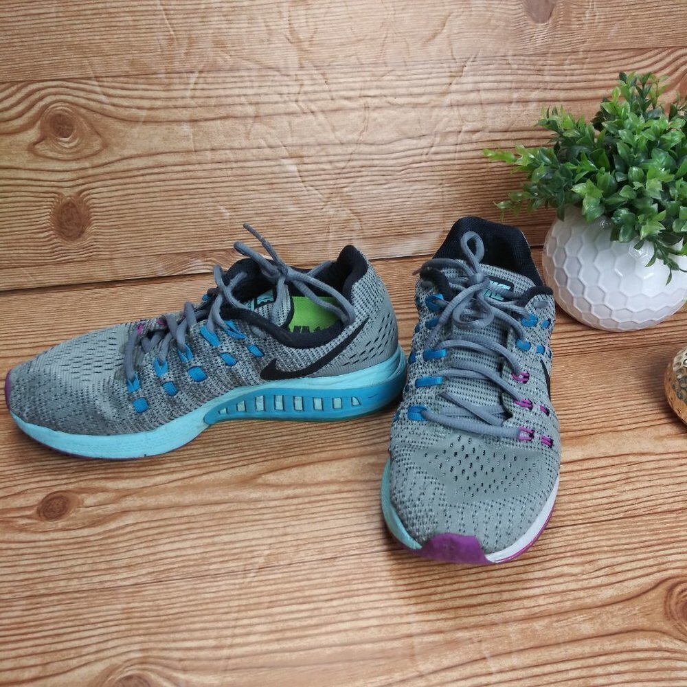 Nike Women's Air Zoom Structure 19 Gray Running Shoe sneakers size 9.5